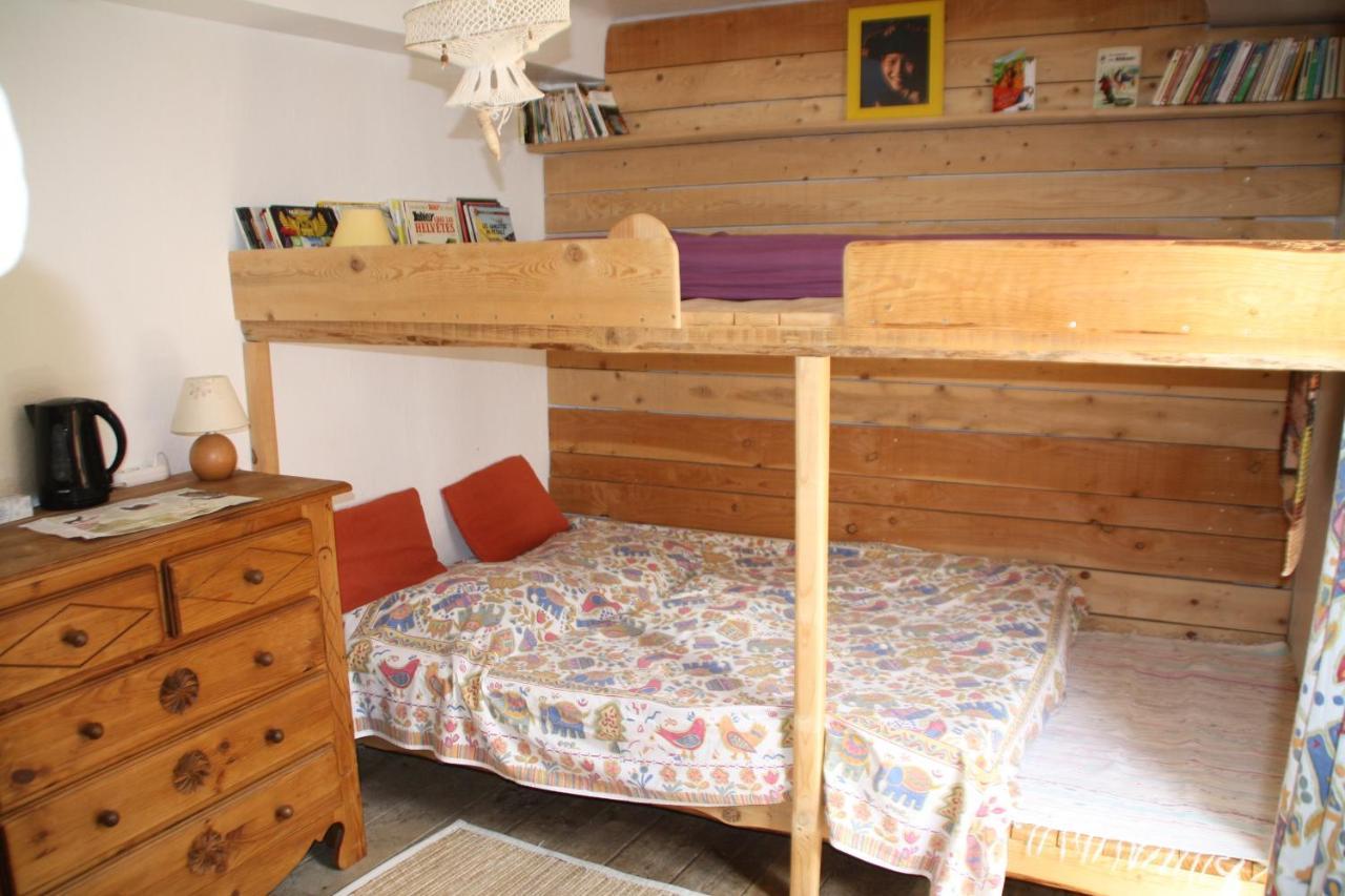 La Petite Etoile D'hotes En Mercantour Bed & Breakfast *